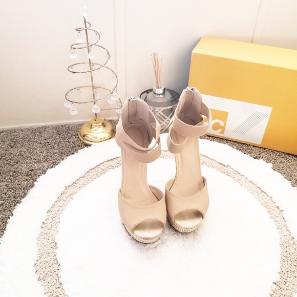 Bamboo Beige Wedge Heels - Picture 1 of 7